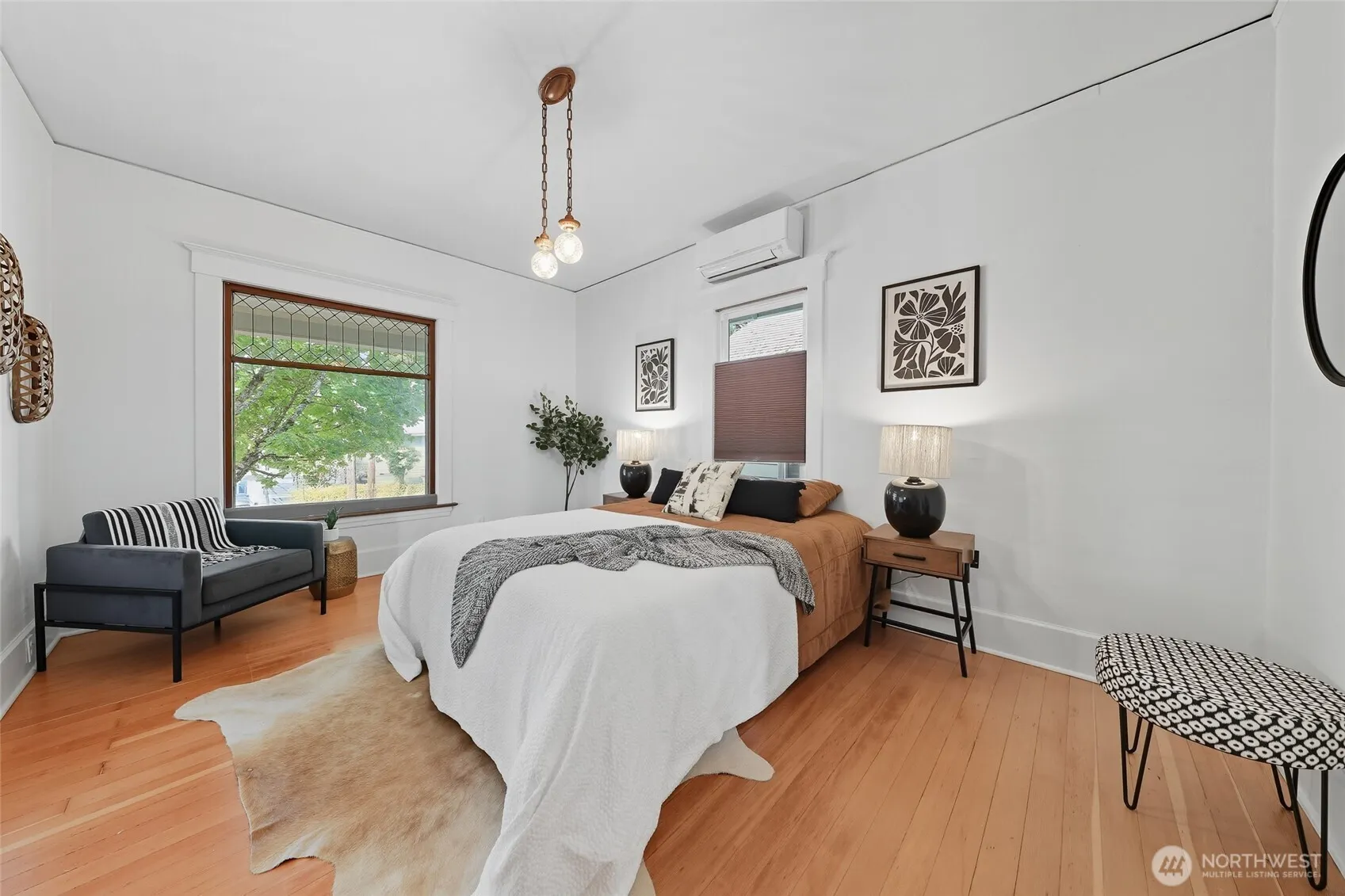 2109 N 54th Street , Seattle, WA 98103