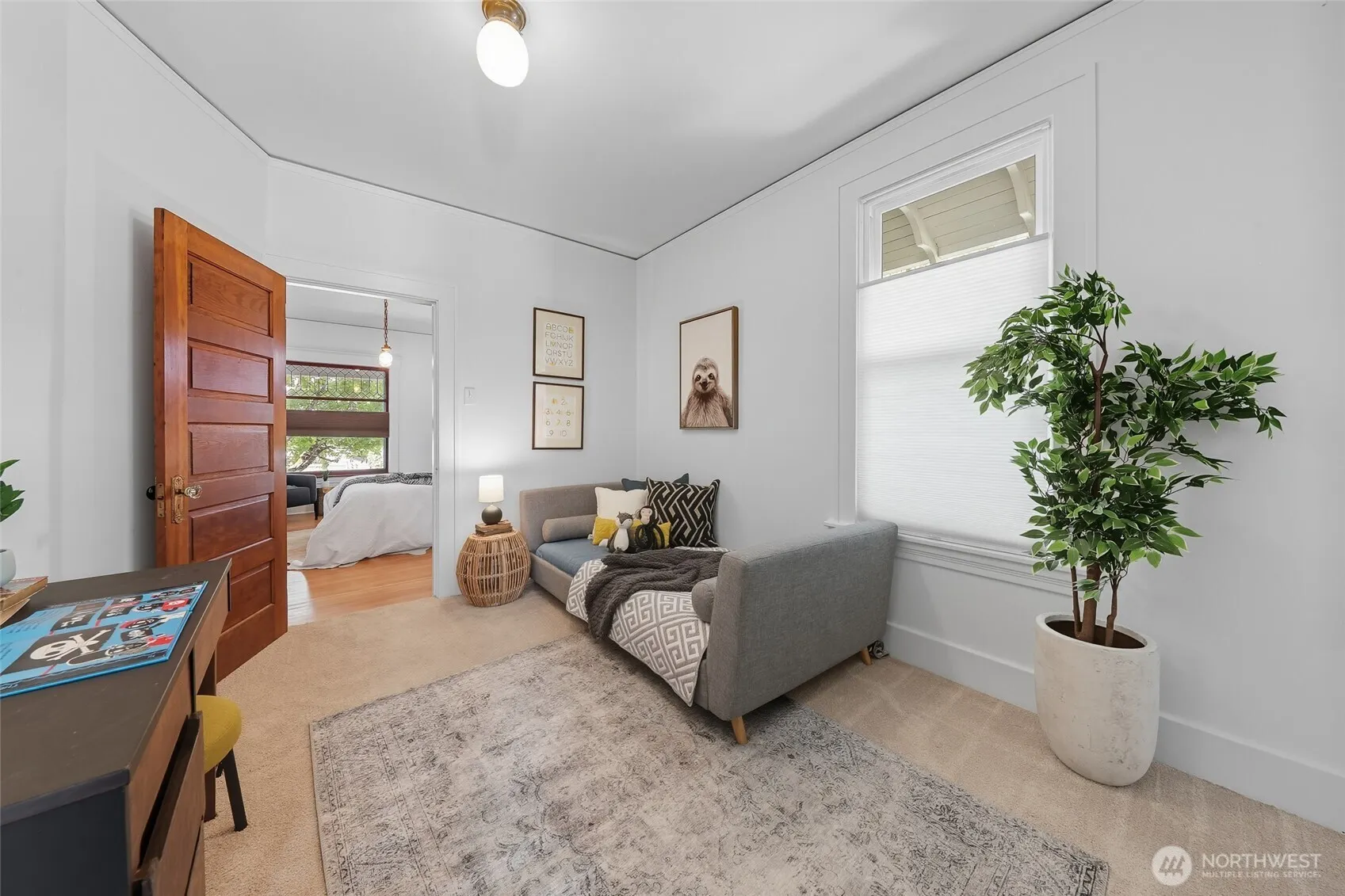 2109 N 54th Street , Seattle, WA 98103