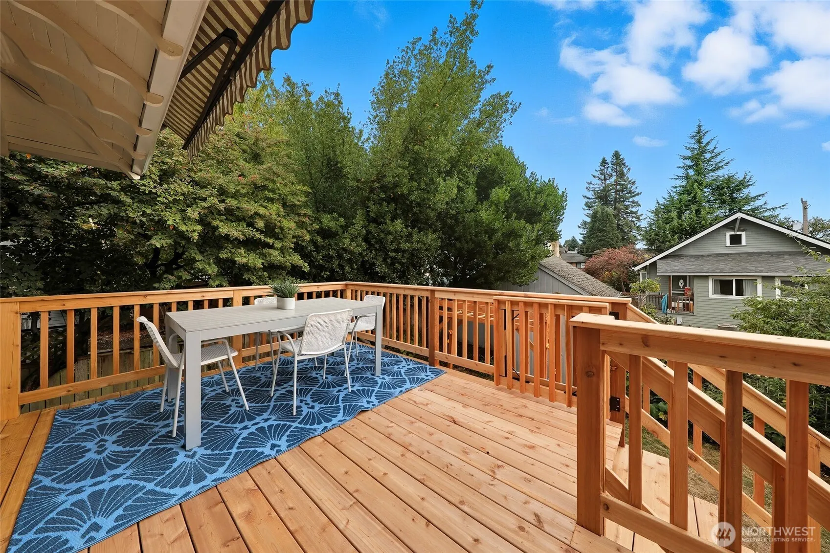 2109 N 54th Street , Seattle, WA 98103