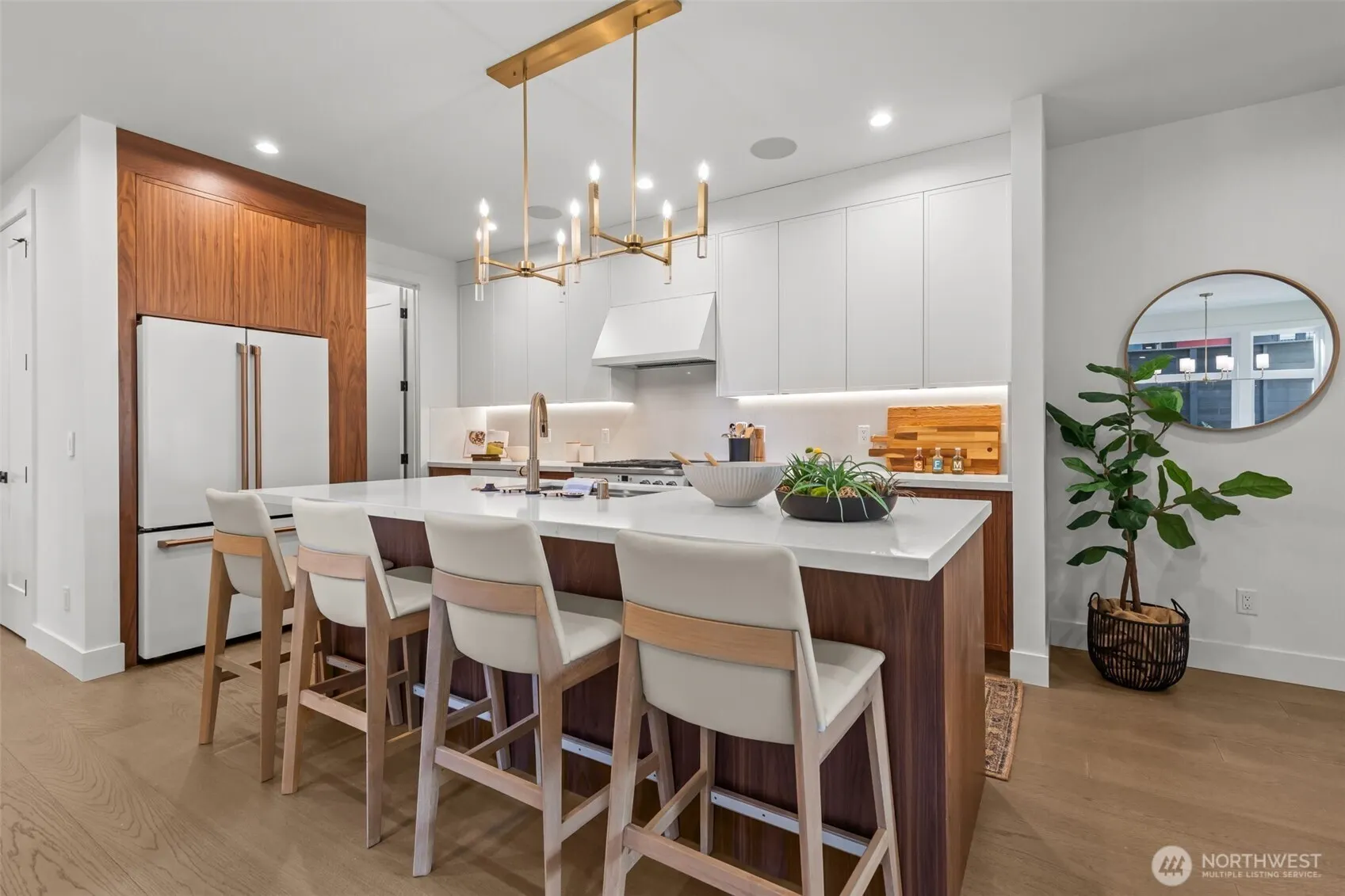 8312 28th Avenue NE, Seattle, WA 98115
