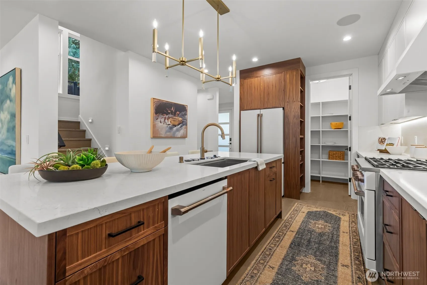 8312 28th Avenue NE, Seattle, WA 98115