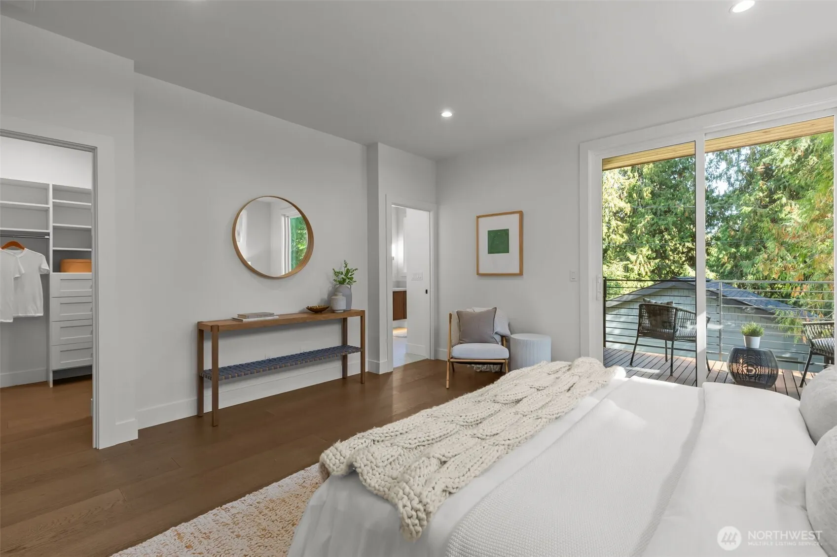 8312 28th Avenue NE, Seattle, WA 98115