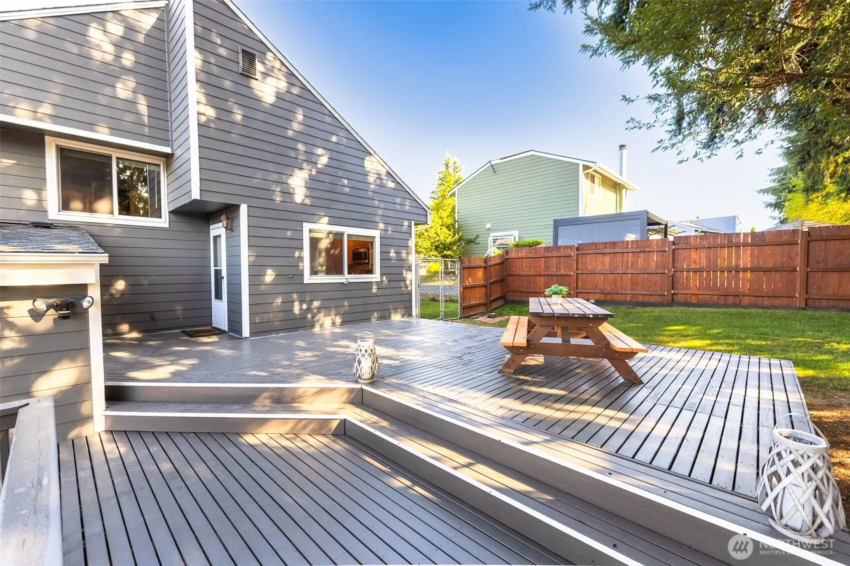 12009 SE 251st Place , Kent, WA 98030