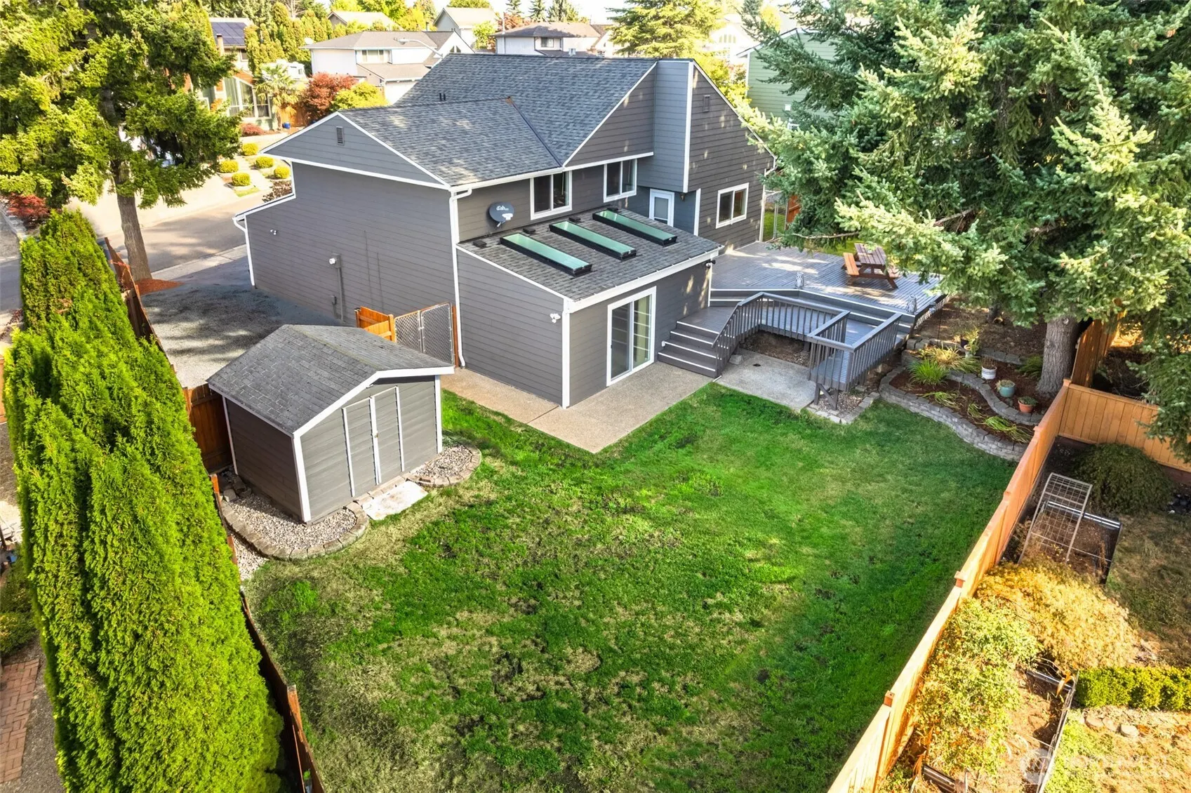 12009 SE 251st Place , Kent, WA 98030