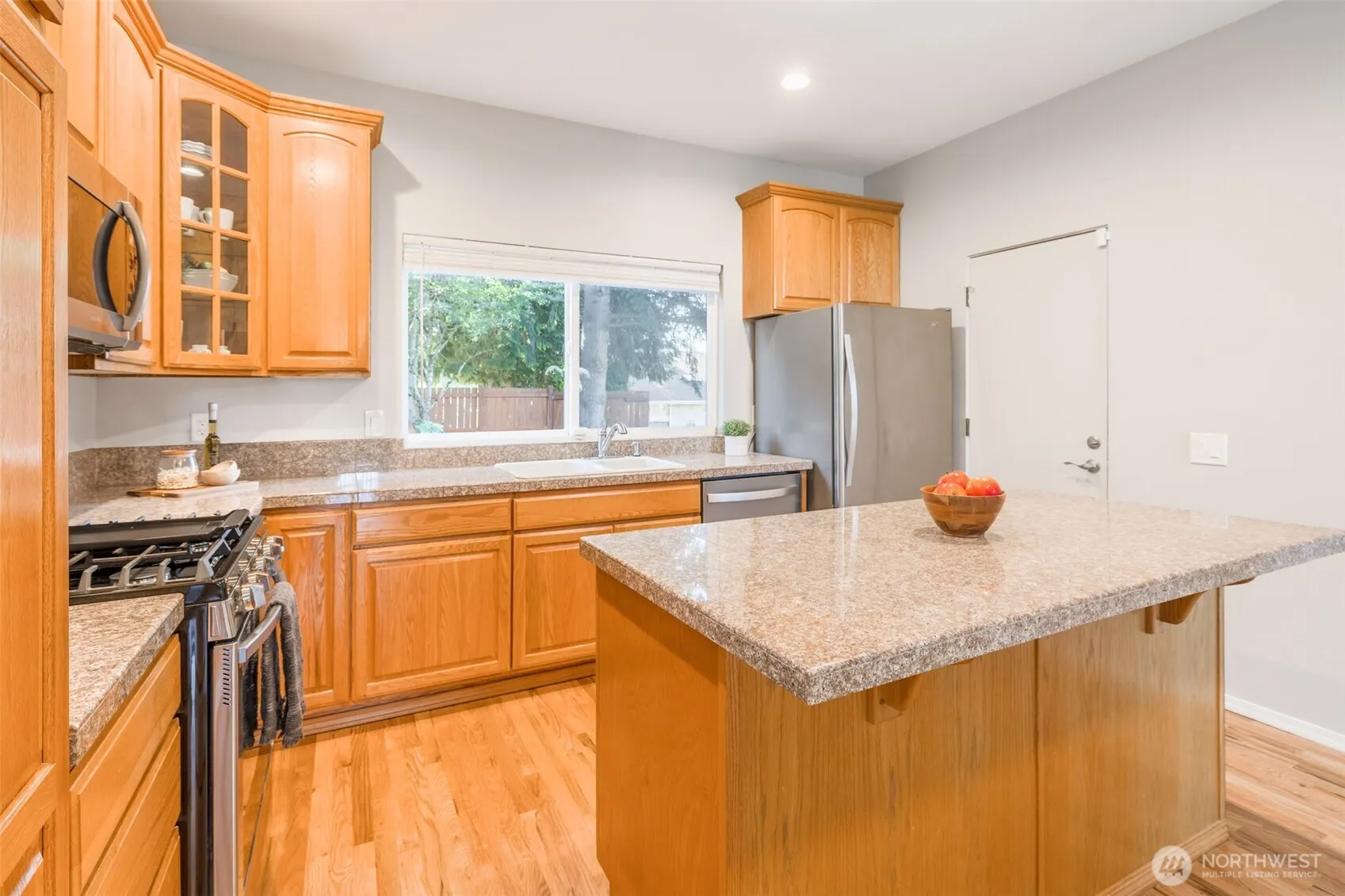 12009 SE 251st Place , Kent, WA 98030
