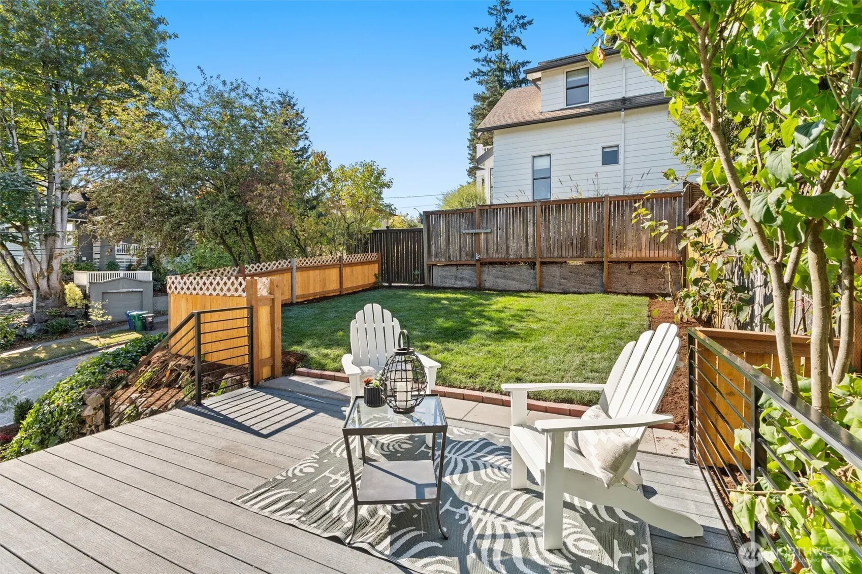 603 24th Avenue E, Seattle, WA 98112
