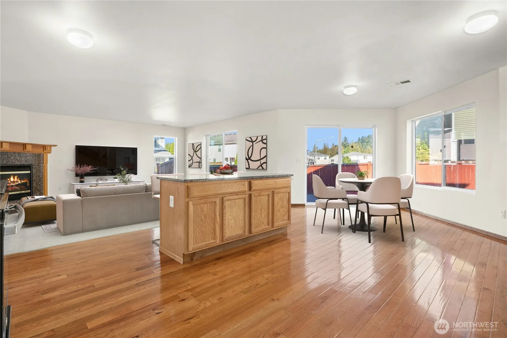 18216 169th Avenue SE, Renton, WA 98058