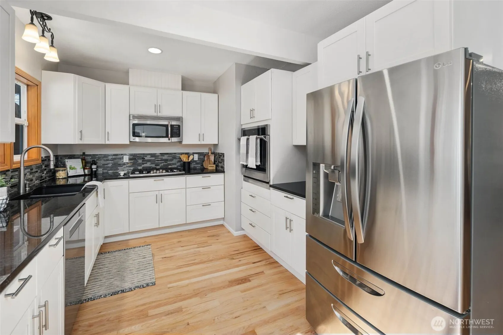 12401 SE 235th Street , Kent, WA 98031