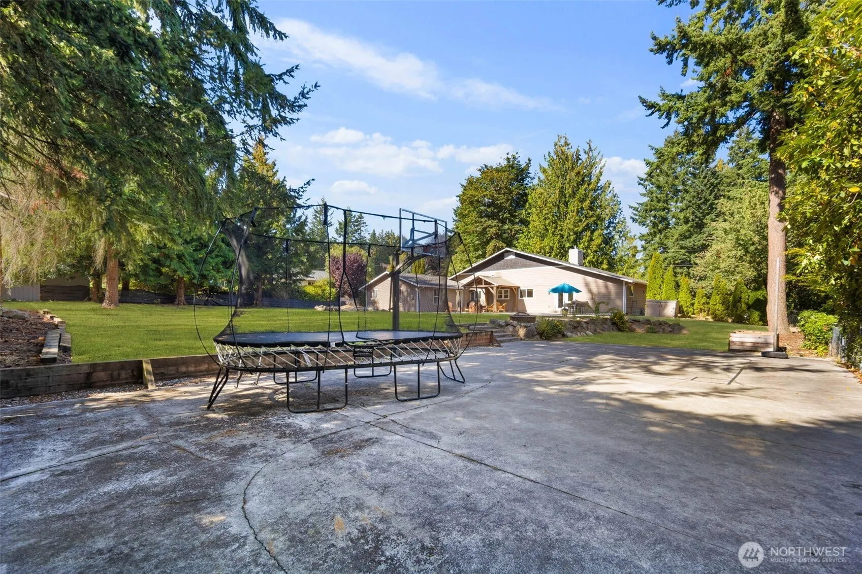 12401 SE 235th Street , Kent, WA 98031