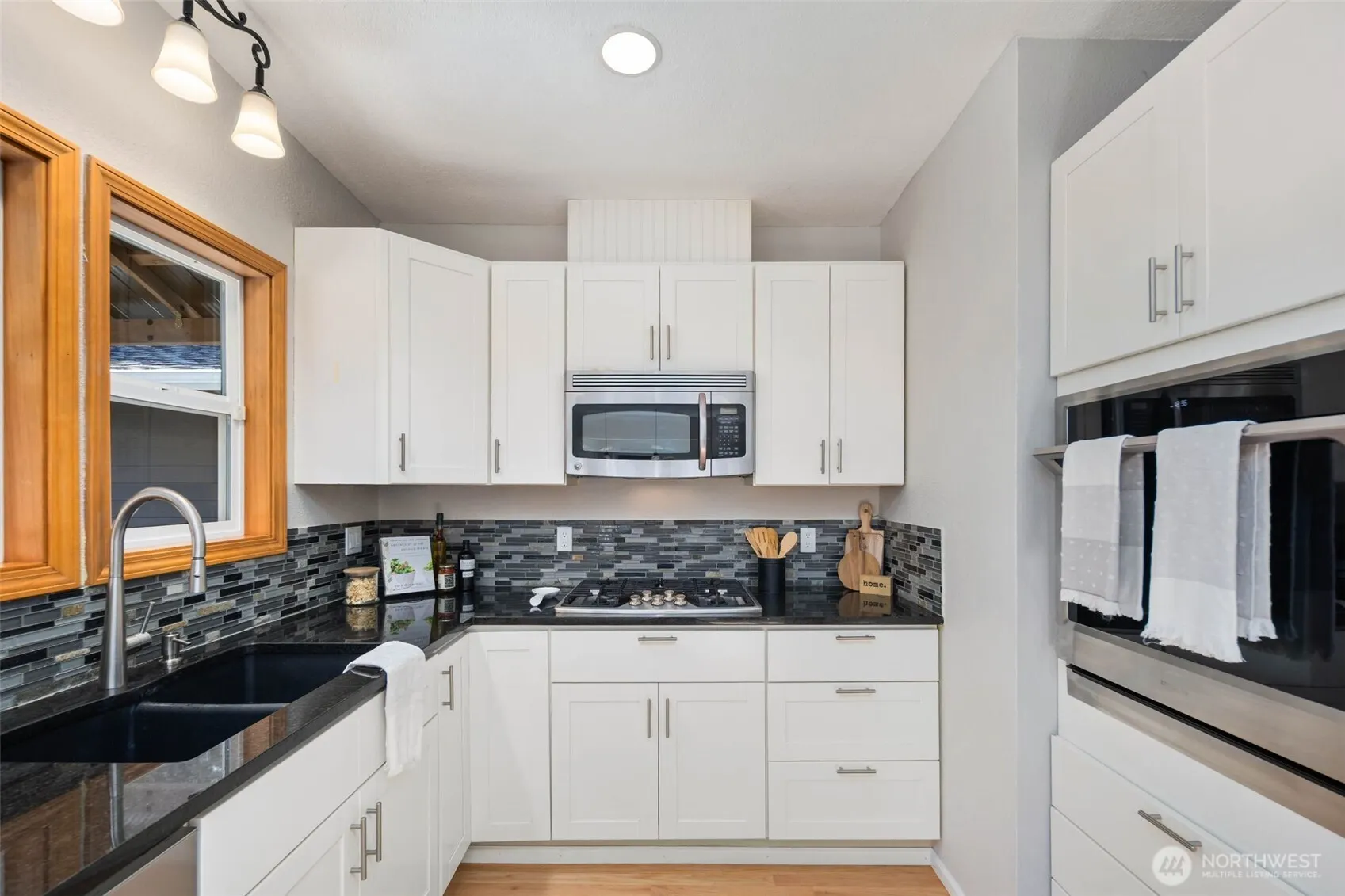 12401 SE 235th Street , Kent, WA 98031