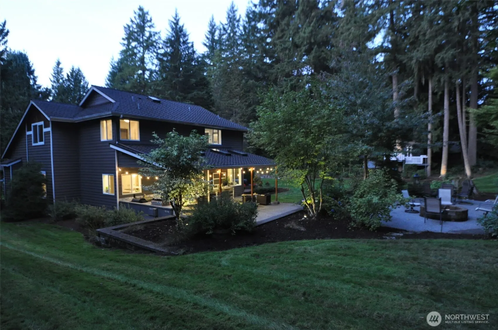 20021 NE 194 Street , Woodinville, WA 98077