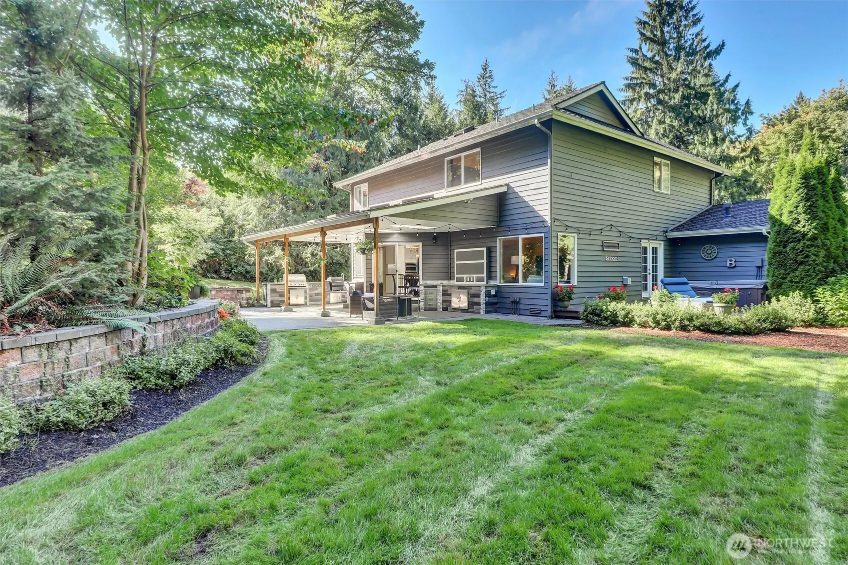 20021 NE 194 Street , Woodinville, WA 98077