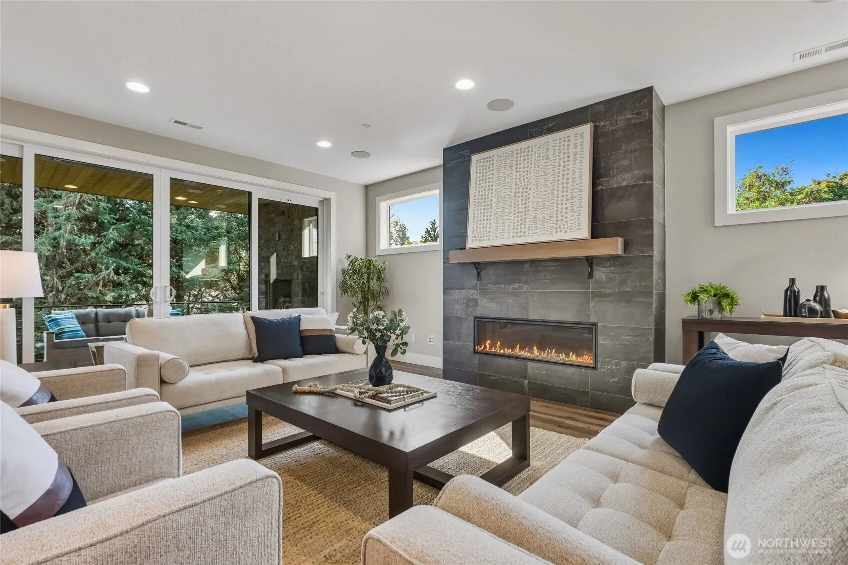 15525 NE 60th Street , Redmond, WA 98052