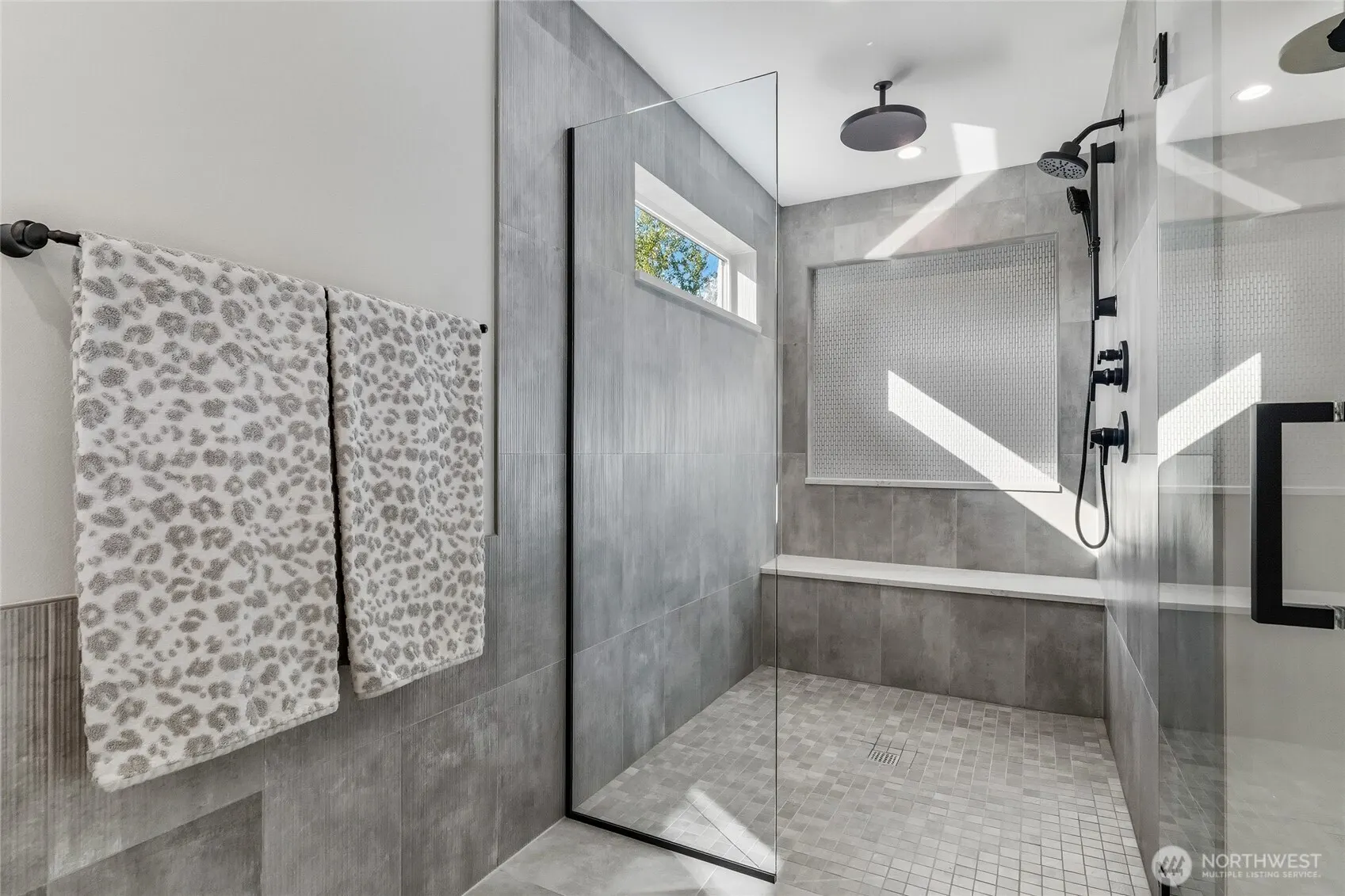 15525 NE 60th Street , Redmond, WA 98052