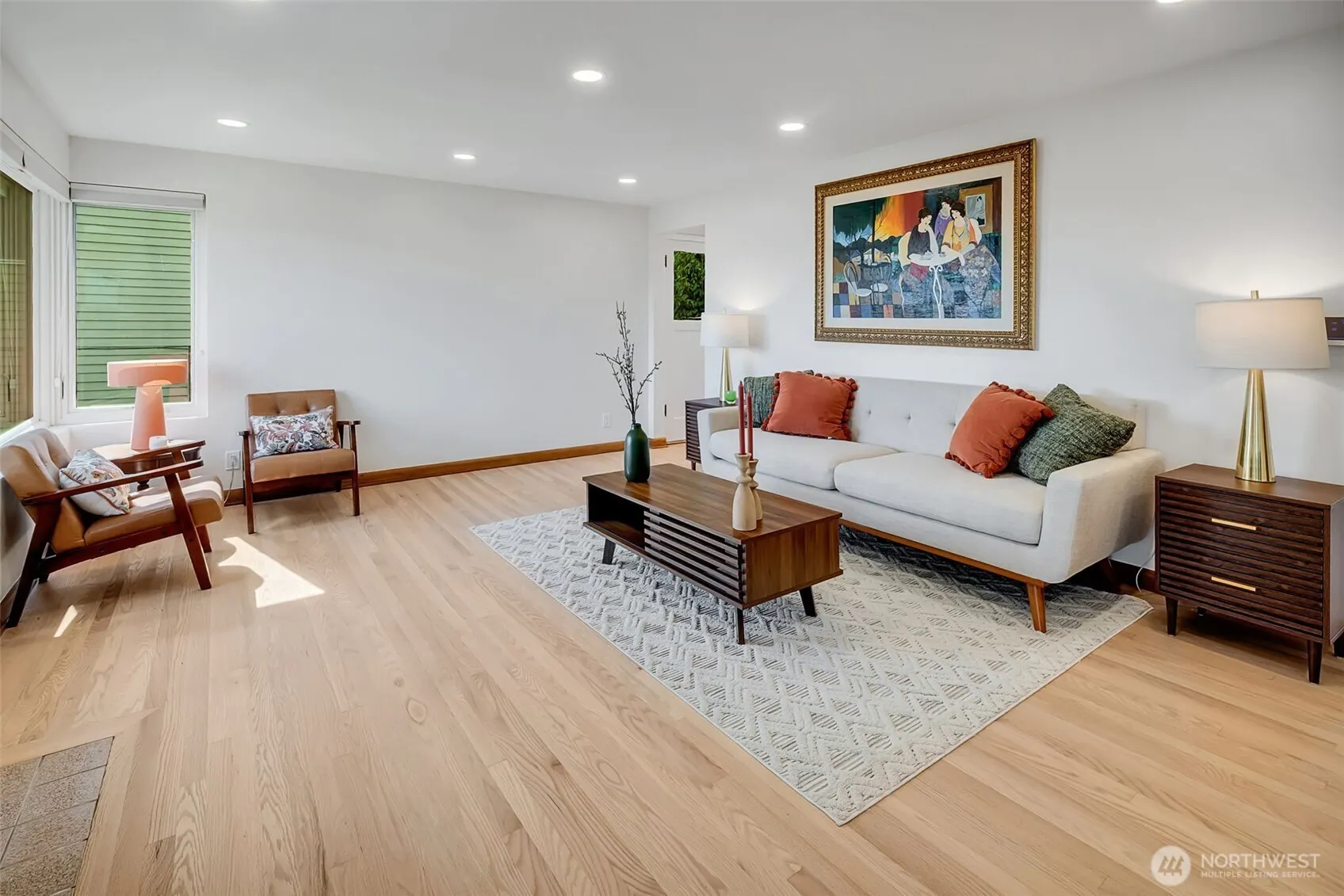 9804 63rd Avenue S, Seattle, WA 98118