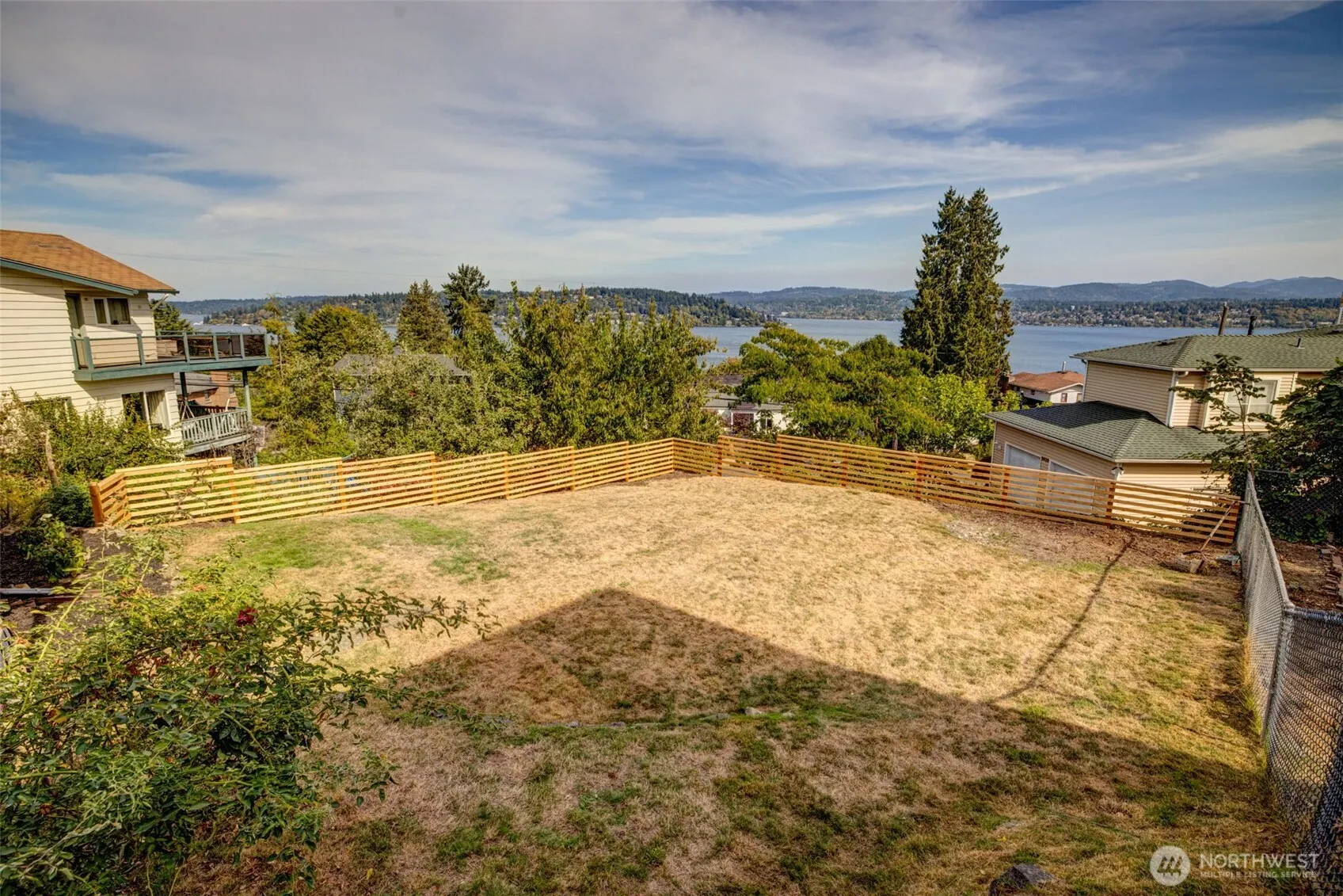 9804 63rd Avenue S, Seattle, WA 98118