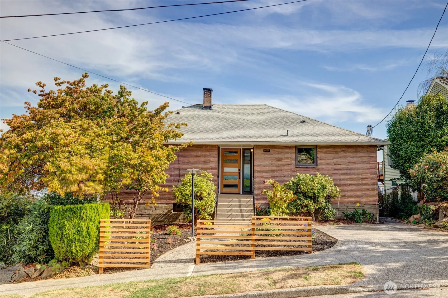9804 63rd Avenue S, Seattle, WA 98118