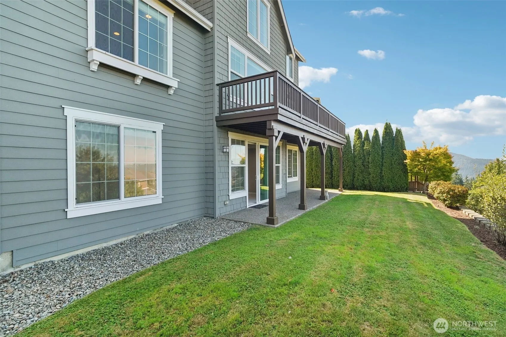 2480 NE Daphne Street , Issaquah, WA 98029