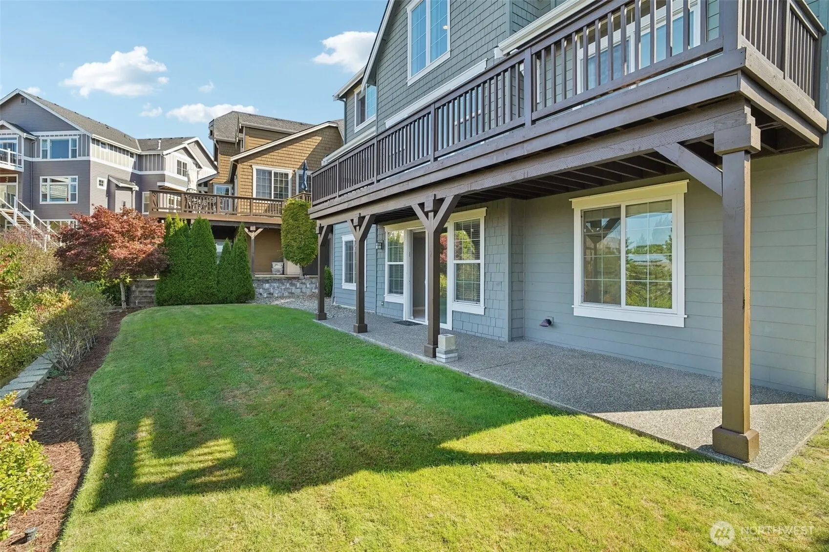 2480 NE Daphne Street , Issaquah, WA 98029