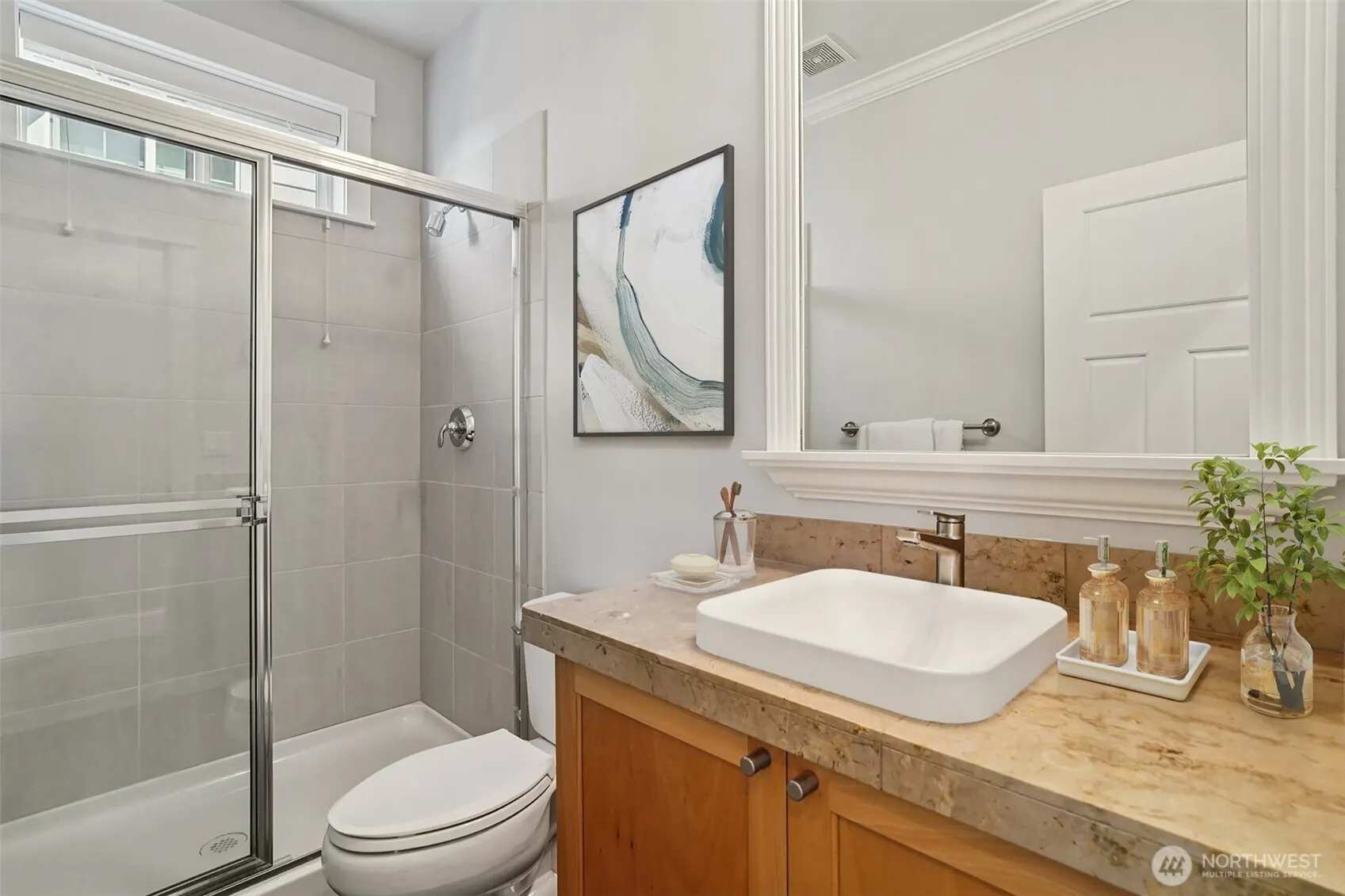 2480 NE Daphne Street , Issaquah, WA 98029