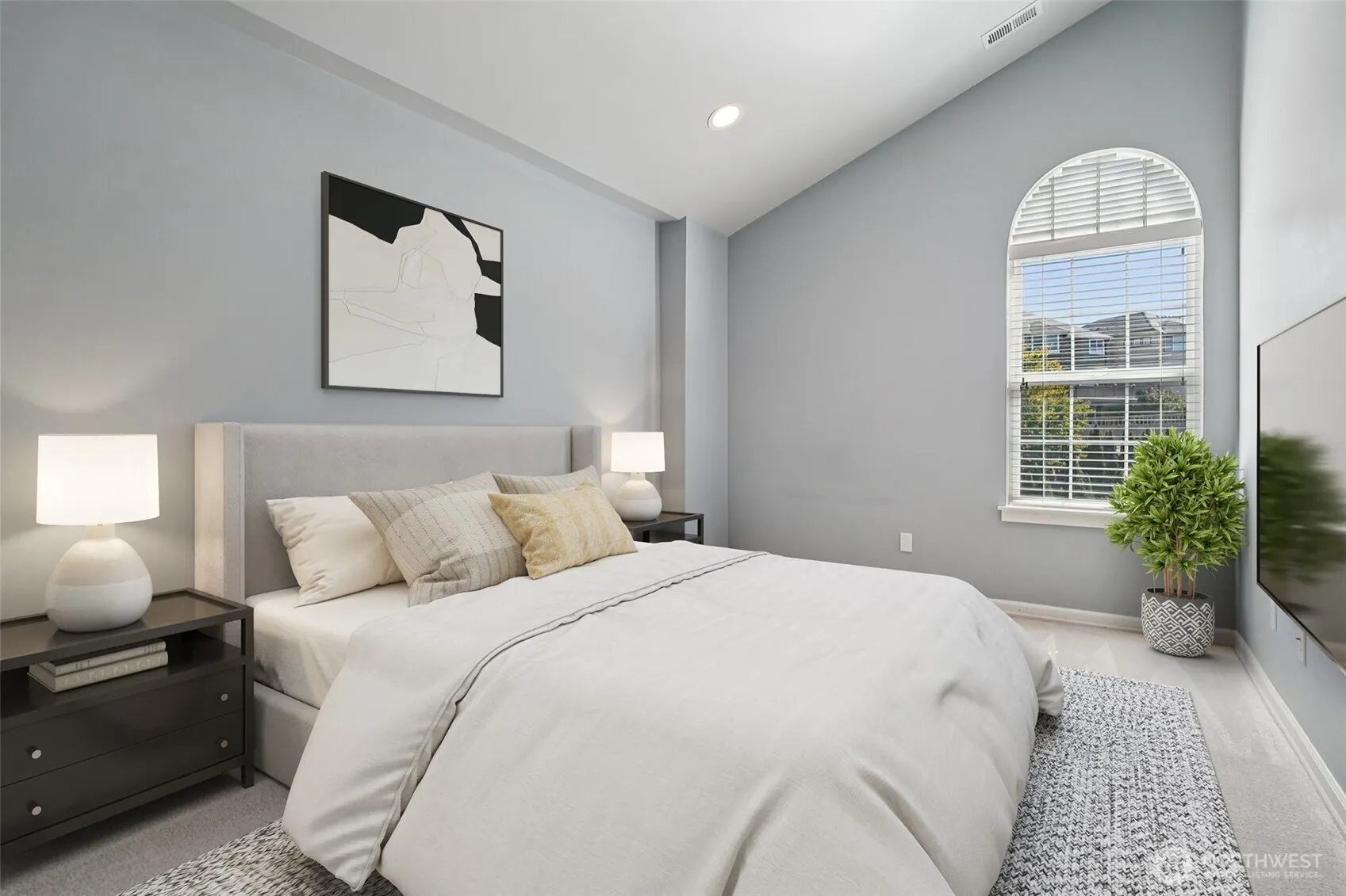 2480 NE Daphne Street , Issaquah, WA 98029