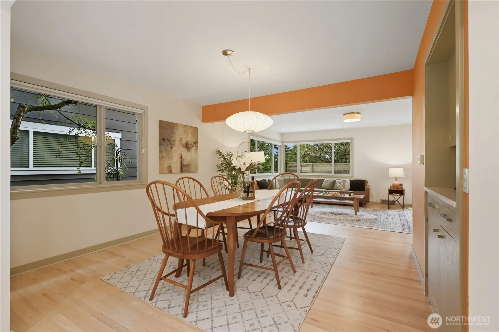 8533 Burke Avenue N, Seattle, WA 98103