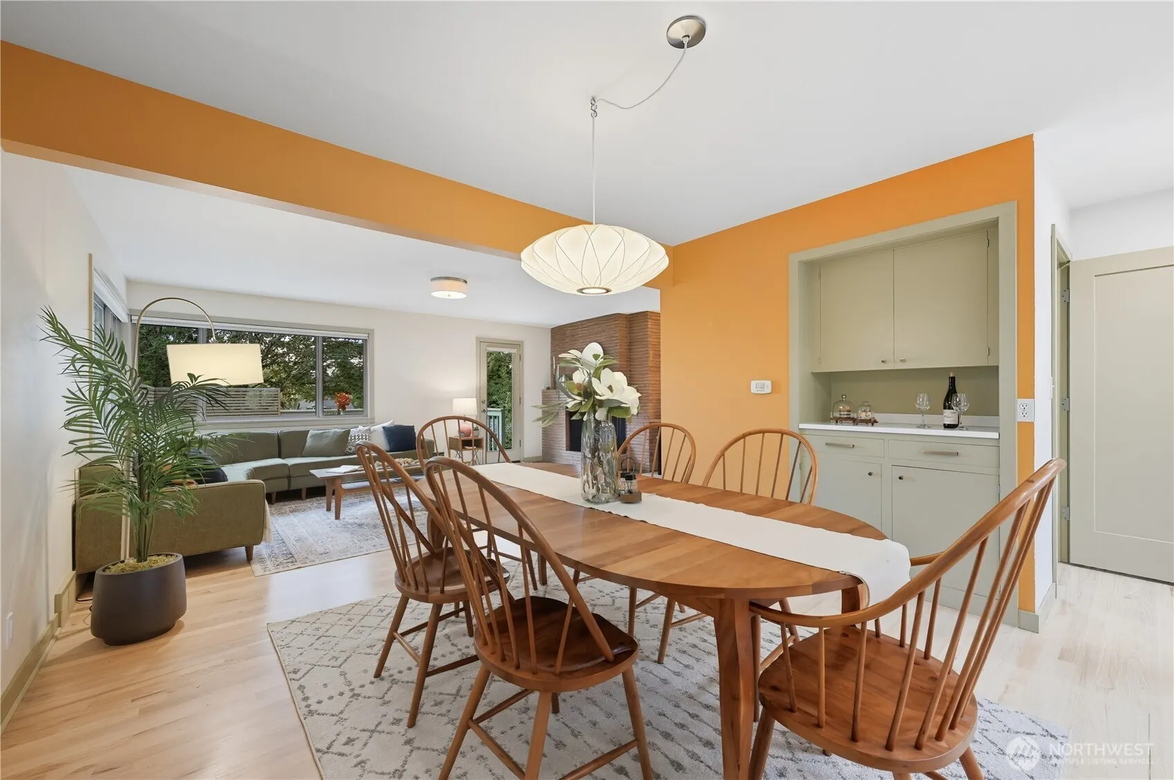8533 Burke Avenue N, Seattle, WA 98103