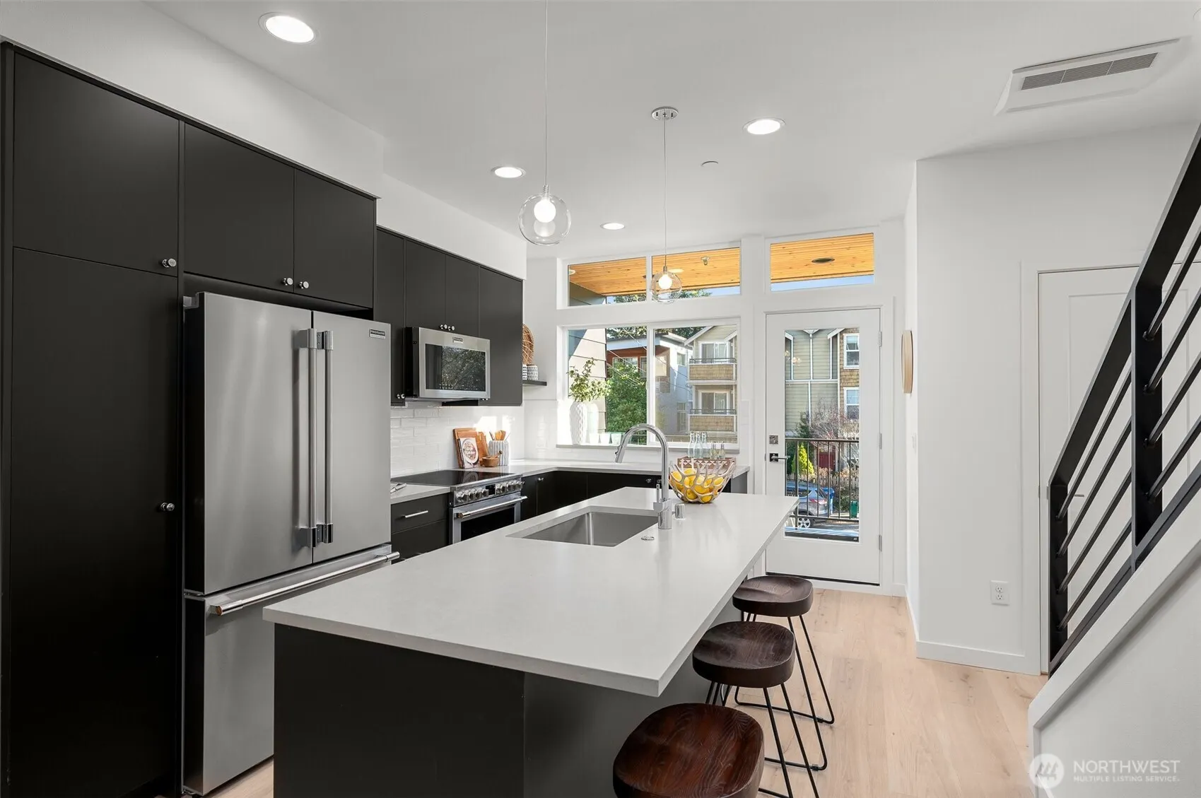 9203 Densmore Avenue N, Seattle, WA 98103
