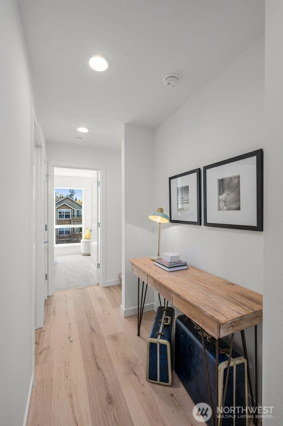 9203 Densmore Avenue N, Seattle, WA 98103