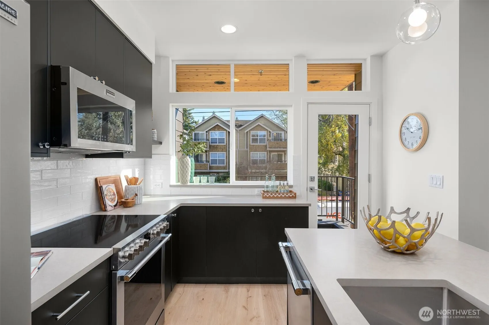9203 Densmore Avenue N, Seattle, WA 98103