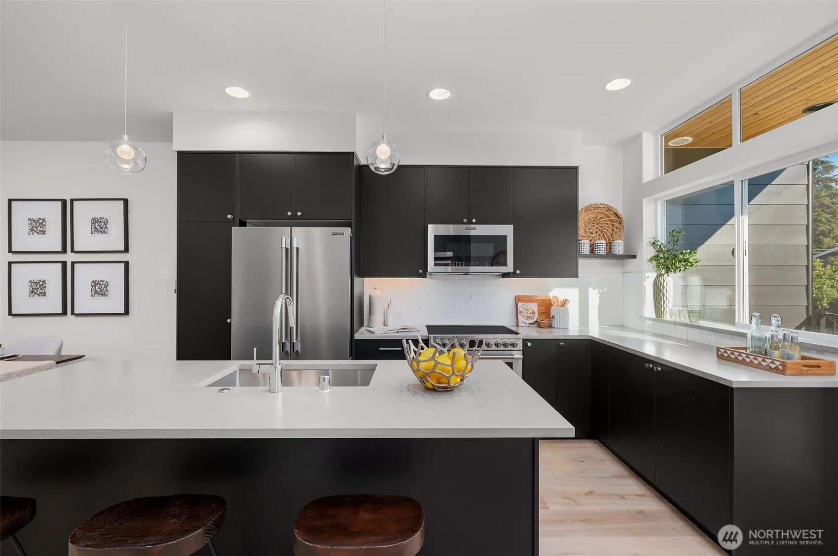 9203 Densmore Avenue N, Seattle, WA 98103