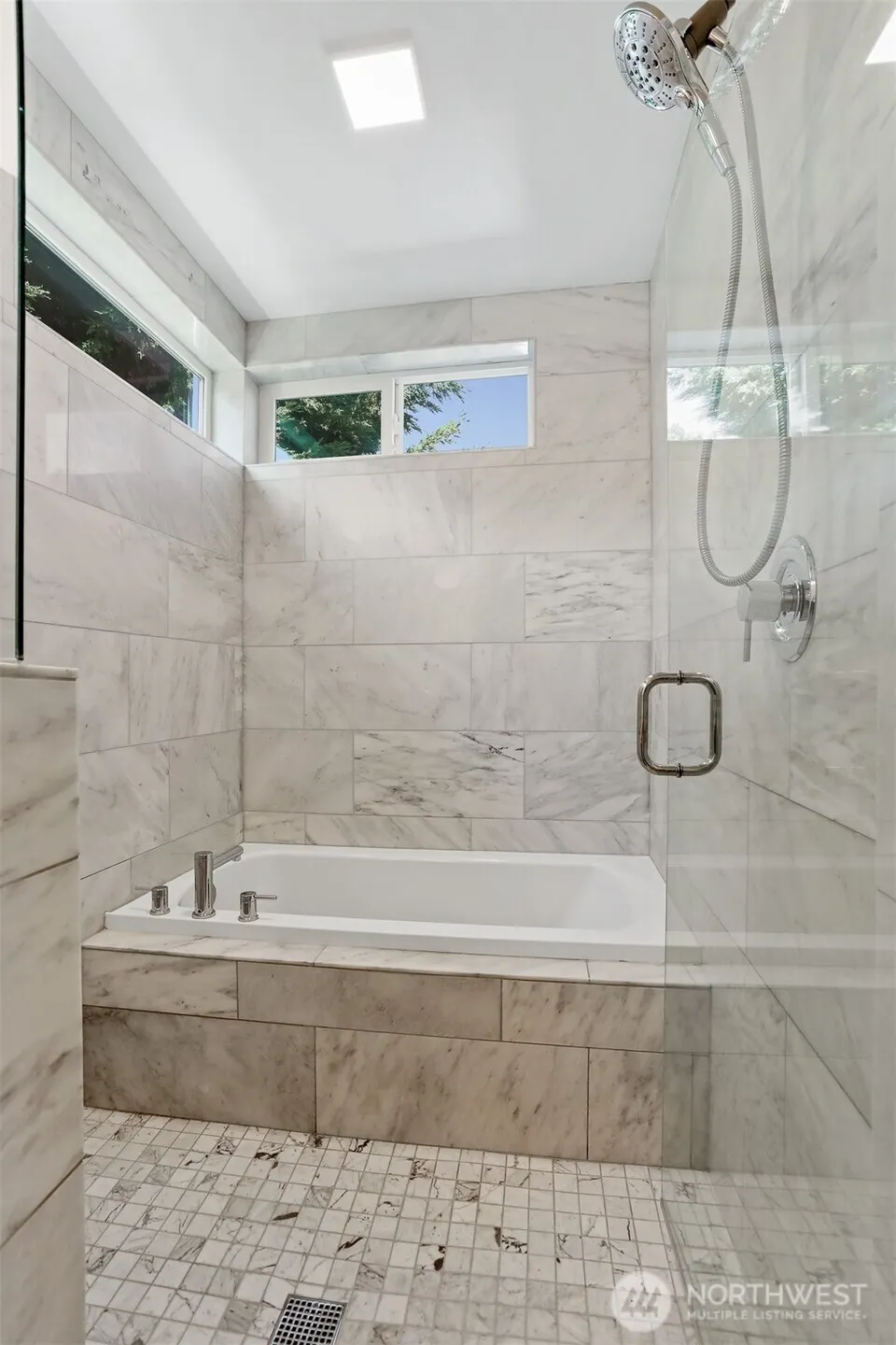 3641 22nd Avenue W #Unit E, Seattle, WA 98199