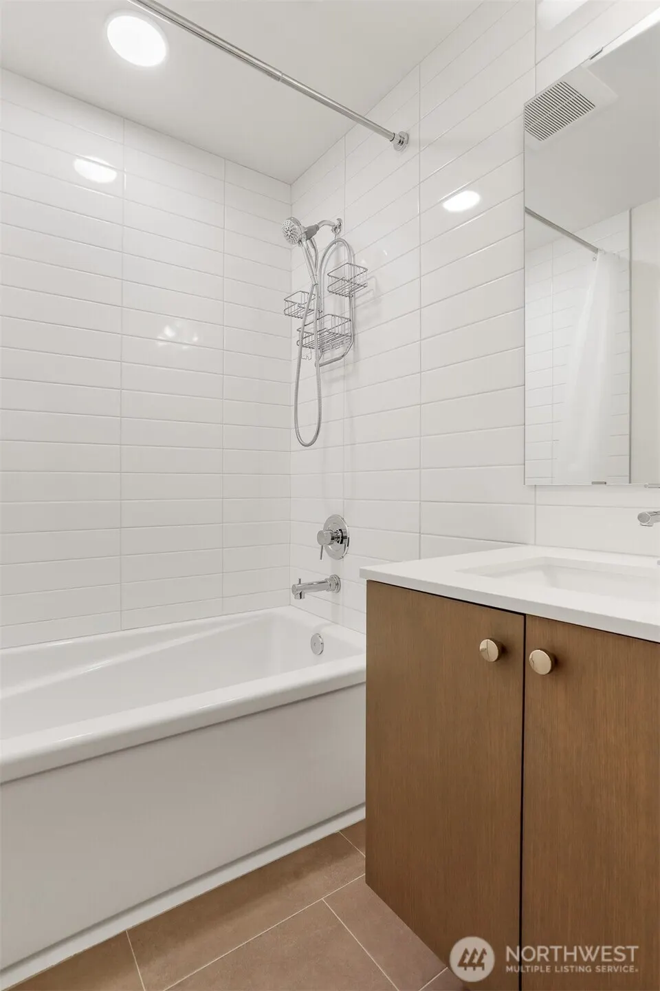 3641 22nd Avenue W #Unit E, Seattle, WA 98199