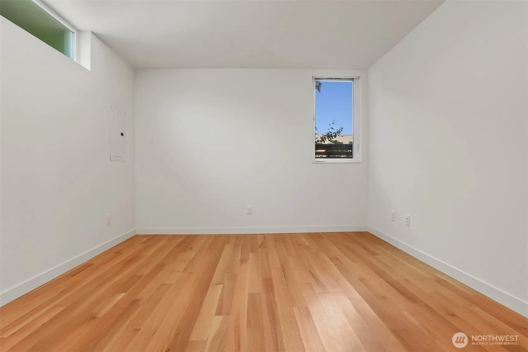3641 22nd Avenue W #Unit E, Seattle, WA 98199