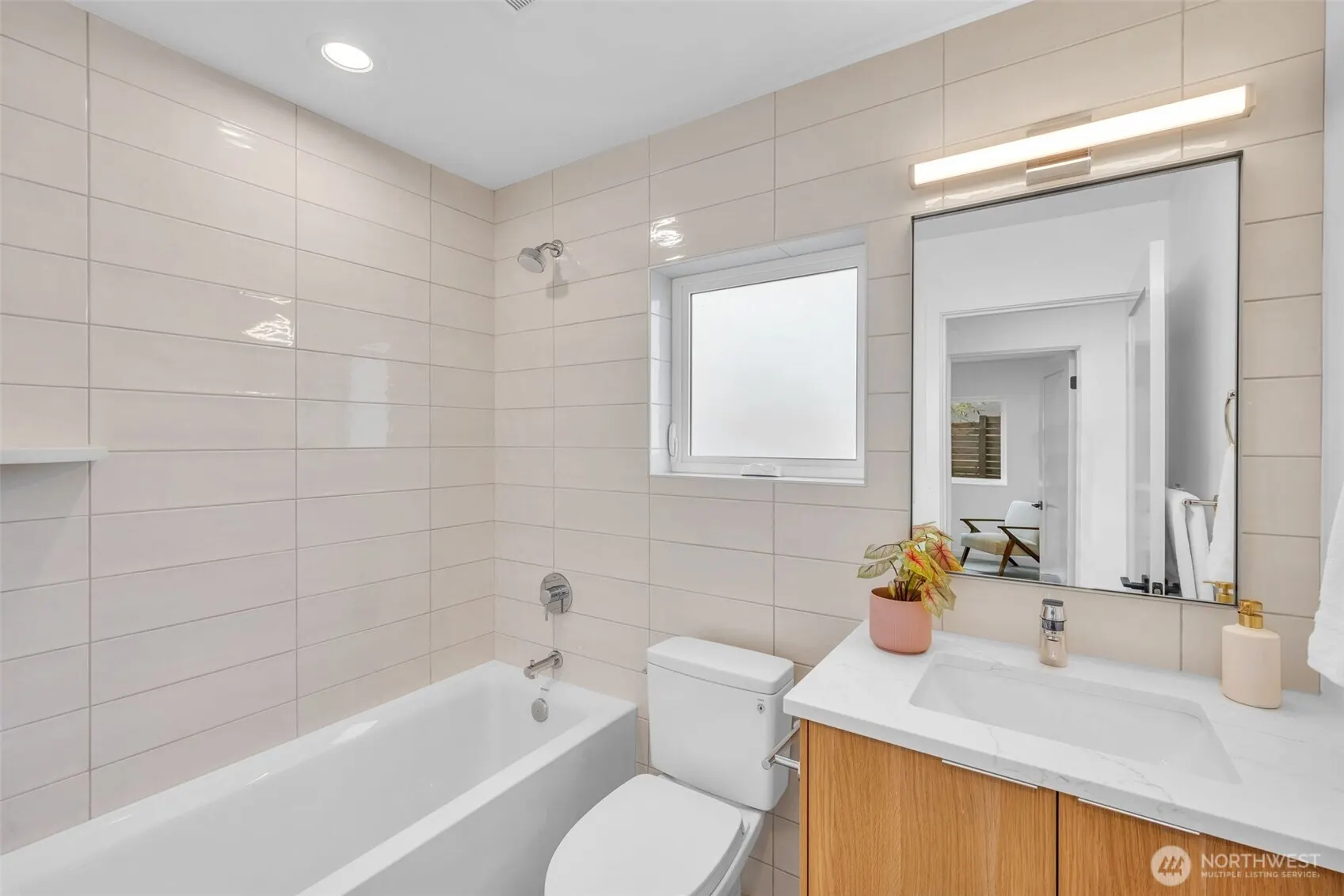 5640 49th Avenue SW, Seattle, WA 98136