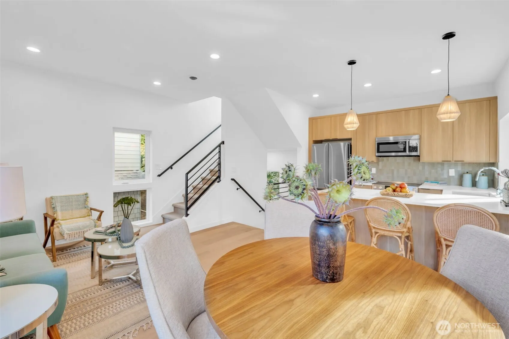 5640 49th Avenue SW, Seattle, WA 98136