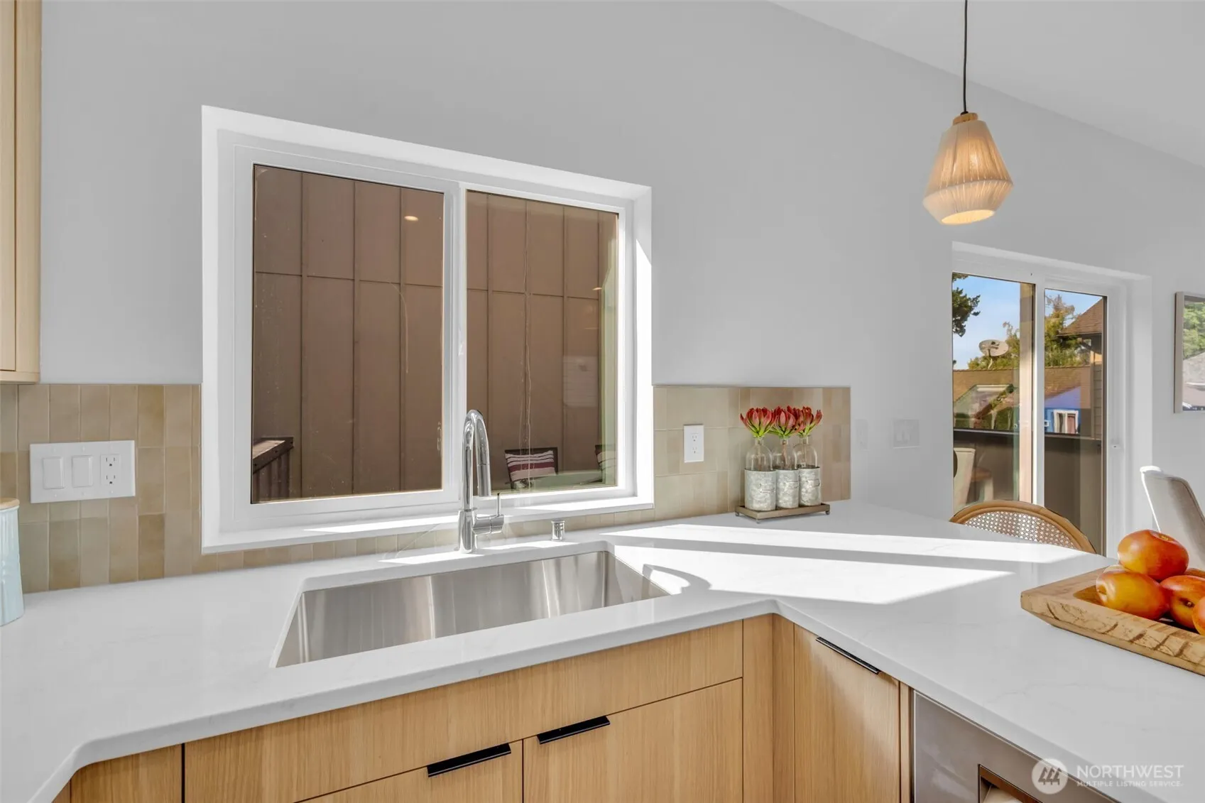5640 49th Avenue SW, Seattle, WA 98136