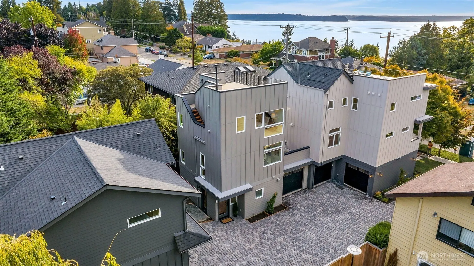5640 49th Avenue SW, Seattle, WA 98136