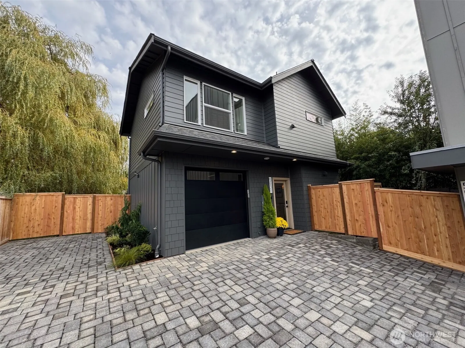 5638 49th Avenue SW, Seattle, WA 98136
