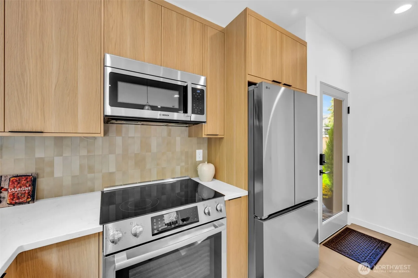 5638 49th Avenue SW, Seattle, WA 98136