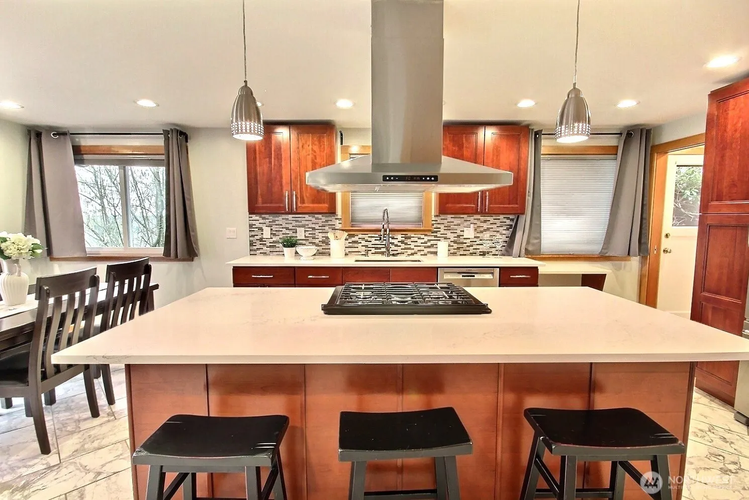 7748 14th Avenue SW, Seattle, WA 98106