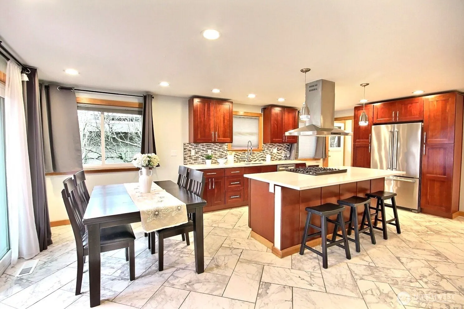7748 14th Avenue SW, Seattle, WA 98106