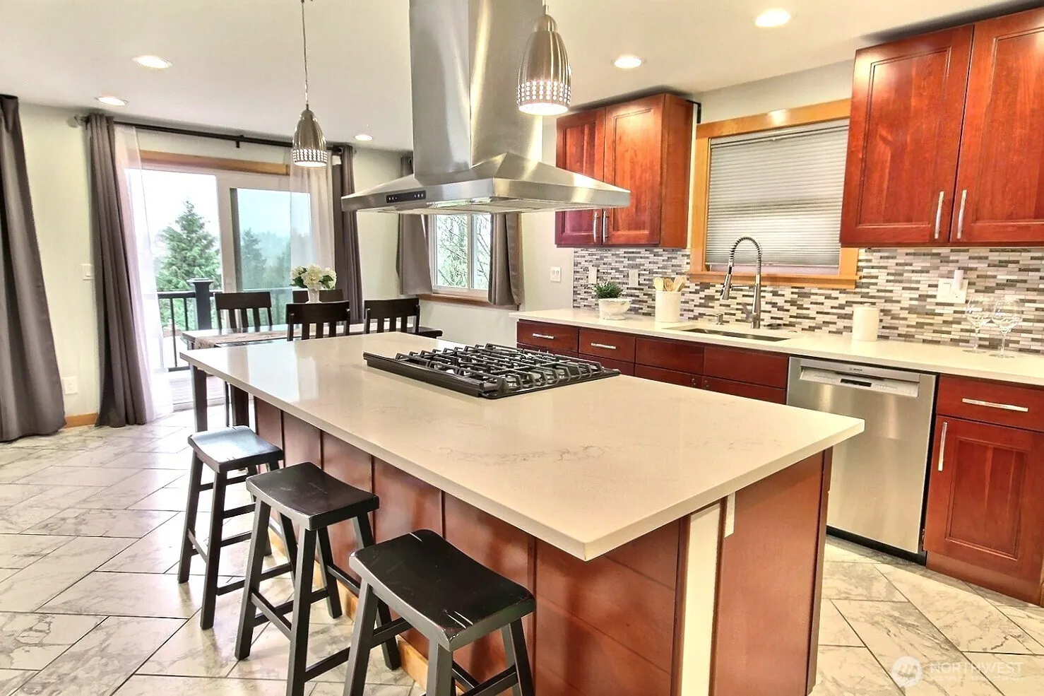 7748 14th Avenue SW, Seattle, WA 98106