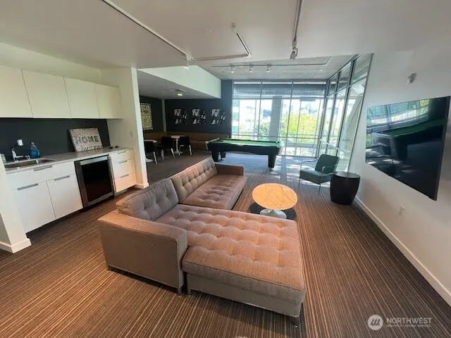 501 Roy Street #F229, Seattle, WA 98109