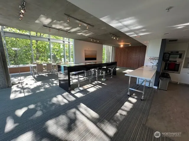501 Roy Street #F229, Seattle, WA 98109