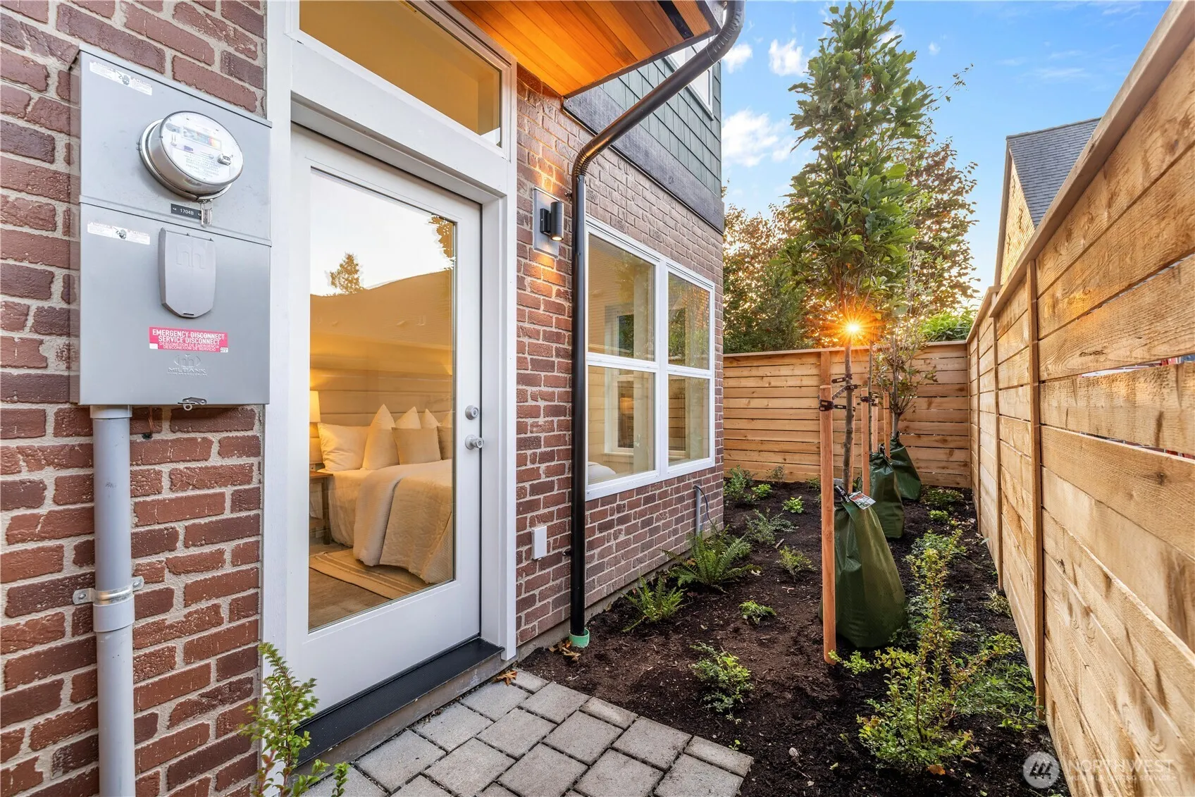 1704 B N 47th Street , Seattle, WA 98103