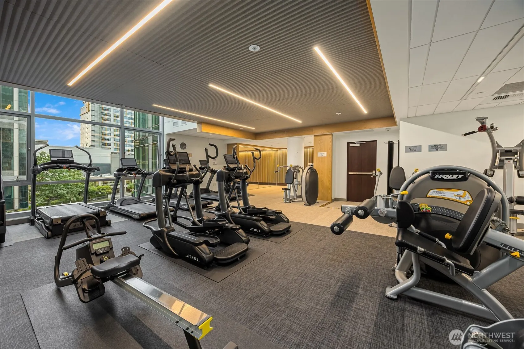500 106th Avenue NE #4105, Bellevue, WA 98004