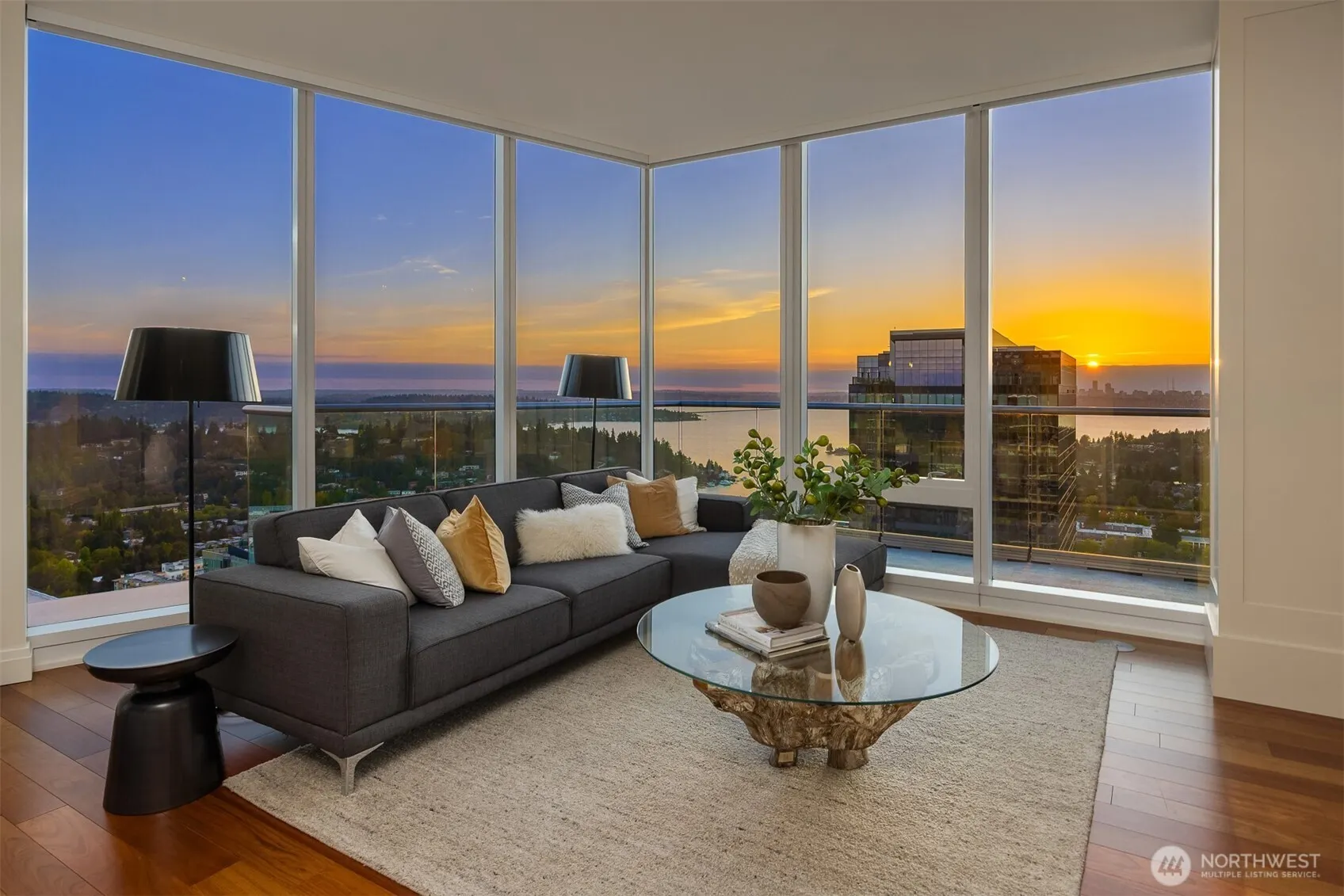 500 106th Avenue NE #4105, Bellevue, WA 98004