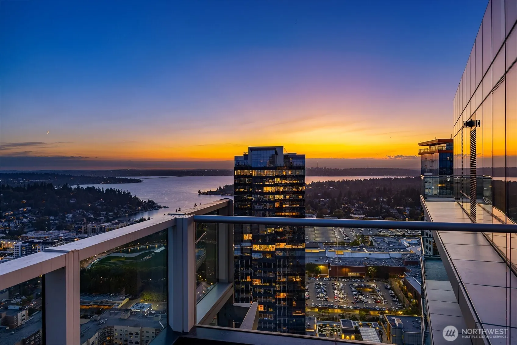 500 106th Avenue NE #4105, Bellevue, WA 98004