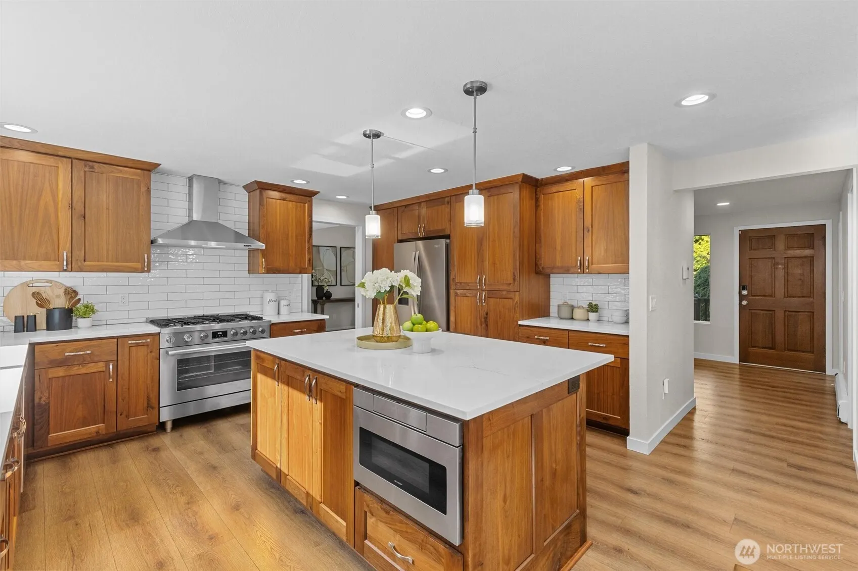 23117 77th Avenue SE, Woodinville, WA 98072